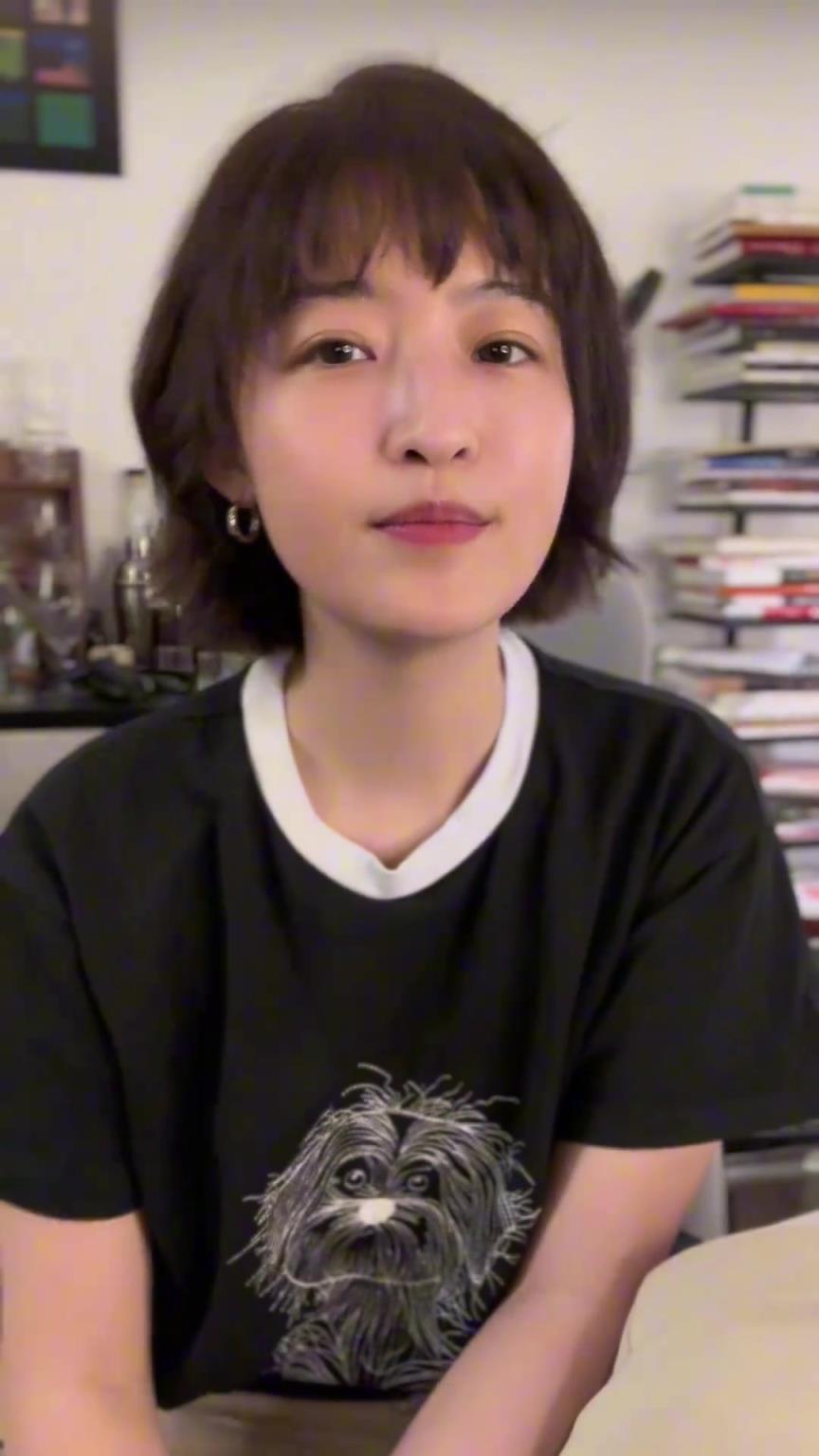 前足球主持杨茗茗：我为啥抑郁症？有男生表白时说爸妈不要我了…