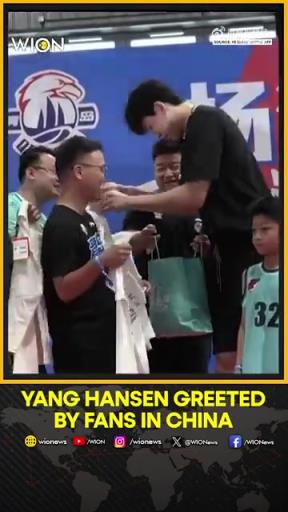 回顧楊瀚森青島見(jiàn)面會(huì)！給熱情小球迷們簽名&還有問(wèn)答環(huán)節(jié)~