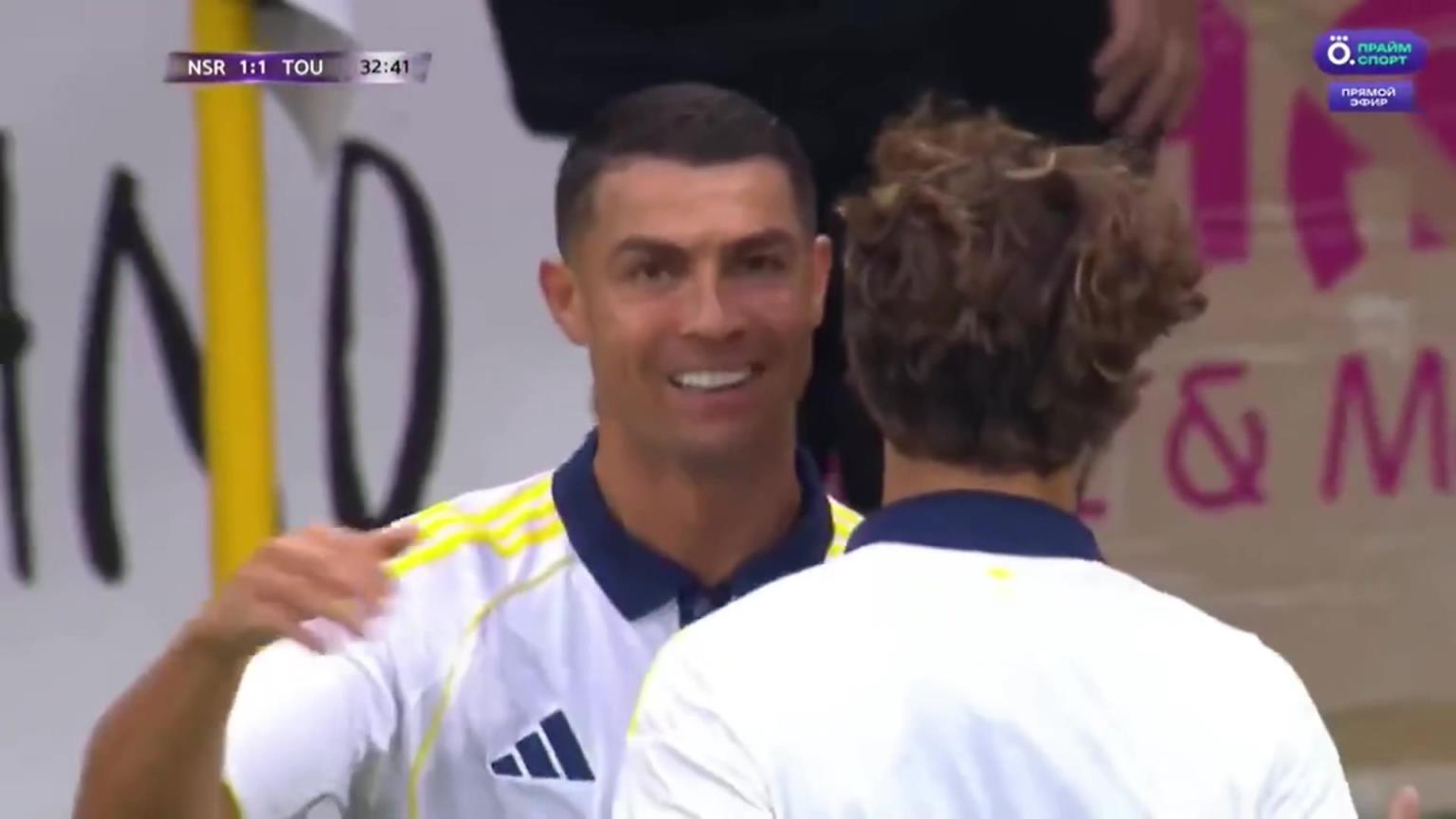 Siuuu！C罗包抄破门，利雅得胜利扳平比分