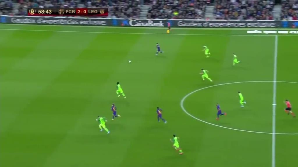 技术永远不会倒退！名场面：梅西梅开二度取得巴萨生涯第500胜！