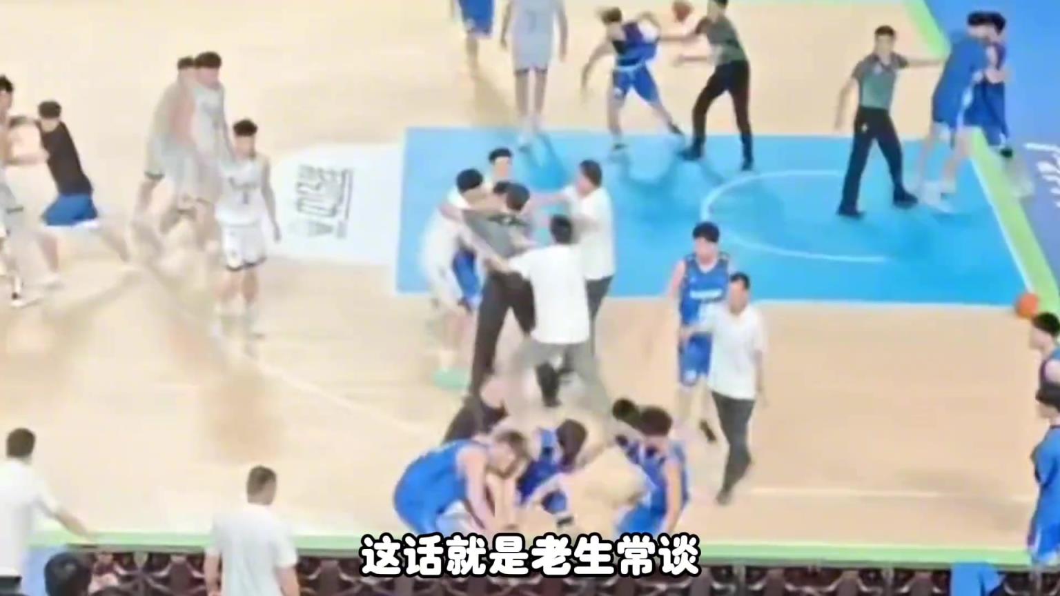 杨毅谈国内裁判问题：“遇到错判误判也不能成为冲动的理由”