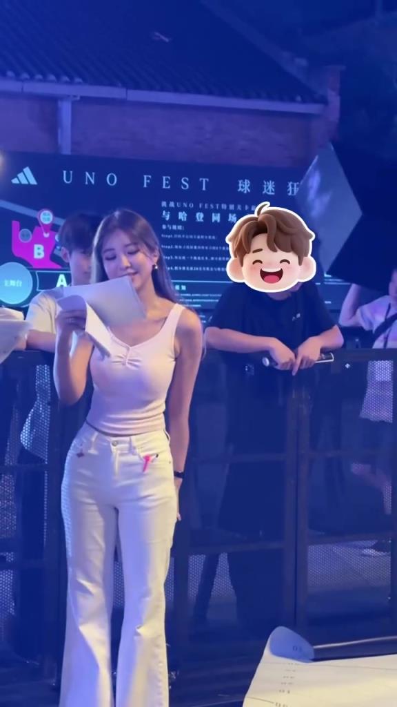 周玲安晒Vlog：哈登中国行广州站开始啦，下午先和登哥一起学咏春拳