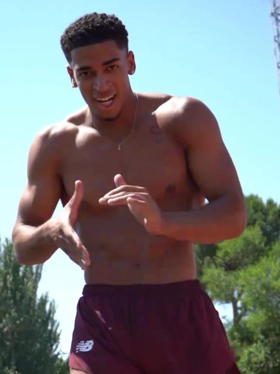 甚至比亲弟弟还像！跨栏版贝林厄姆！失散多年的兄弟找到了？