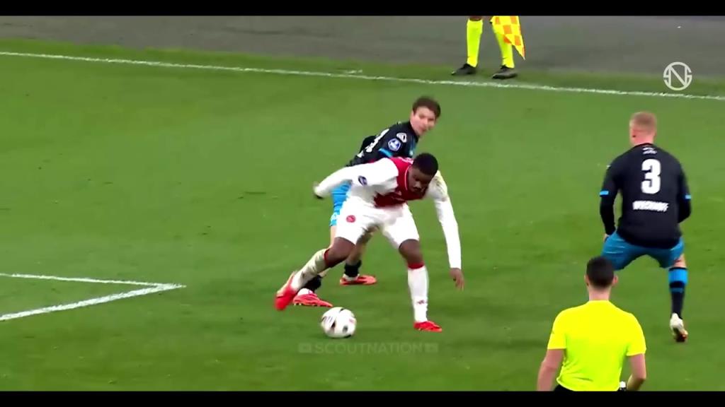 4418万欧加盟切尔西！19岁后卫哈托个人精彩集锦！