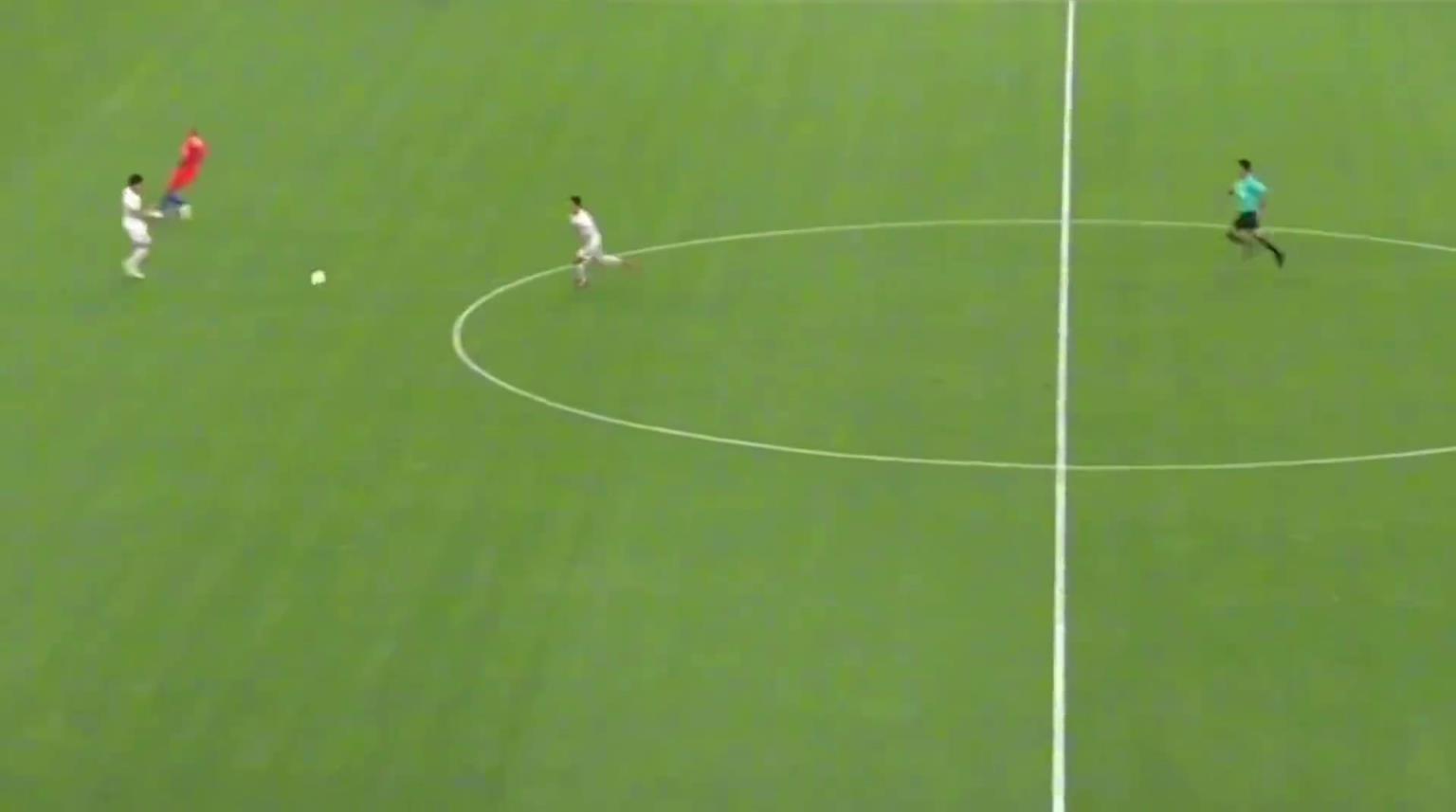 当年王大雷麒麟臂在中超是独一档存在，这招放欧洲足坛也很管用！