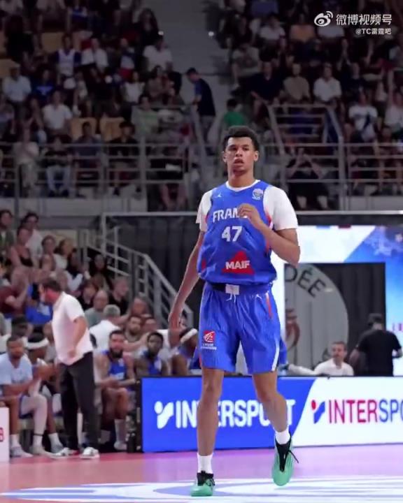 冠军前锋！吉昂晒出自己在比赛中的跳投，结果这场只进这一个……