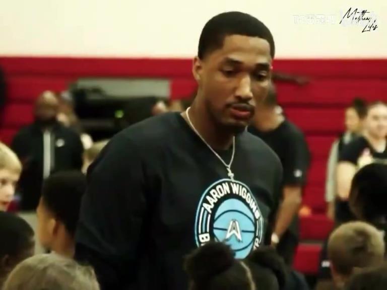 忙碌但是有意义！阿隆维金斯的夏天！