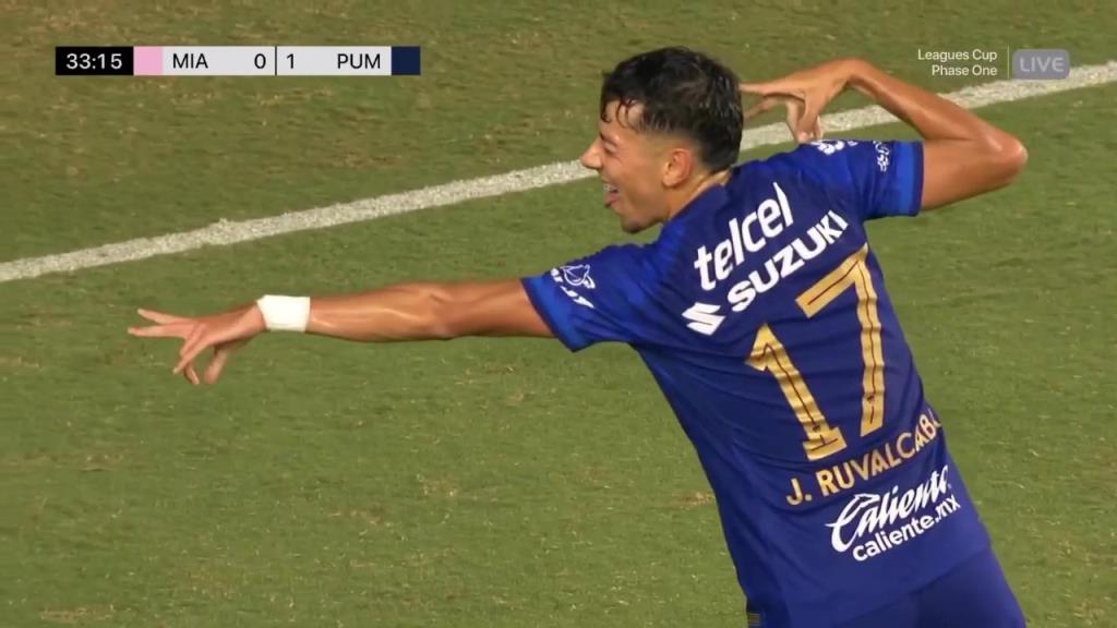 逆天后防！迈阿密后防集体走神！维特传中鲁瓦尔卡凌空斩破门！