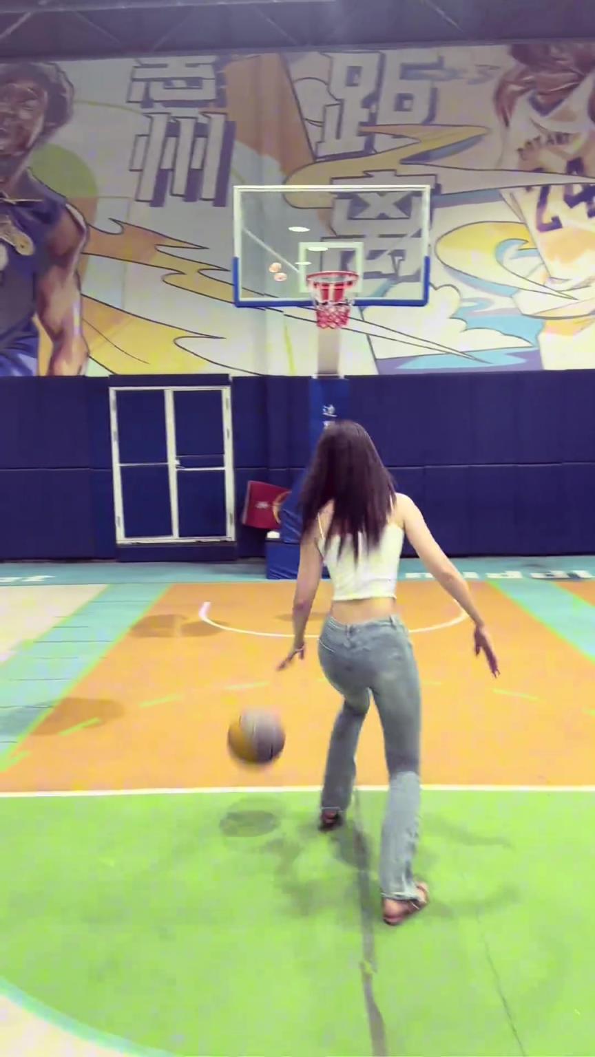 简简单单的投篮，我也就看了十几遍而已