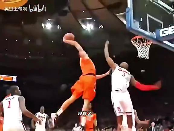 人类首秀精华！还记得那个面对热火三巨头砍下准四双的麦卡威吗？