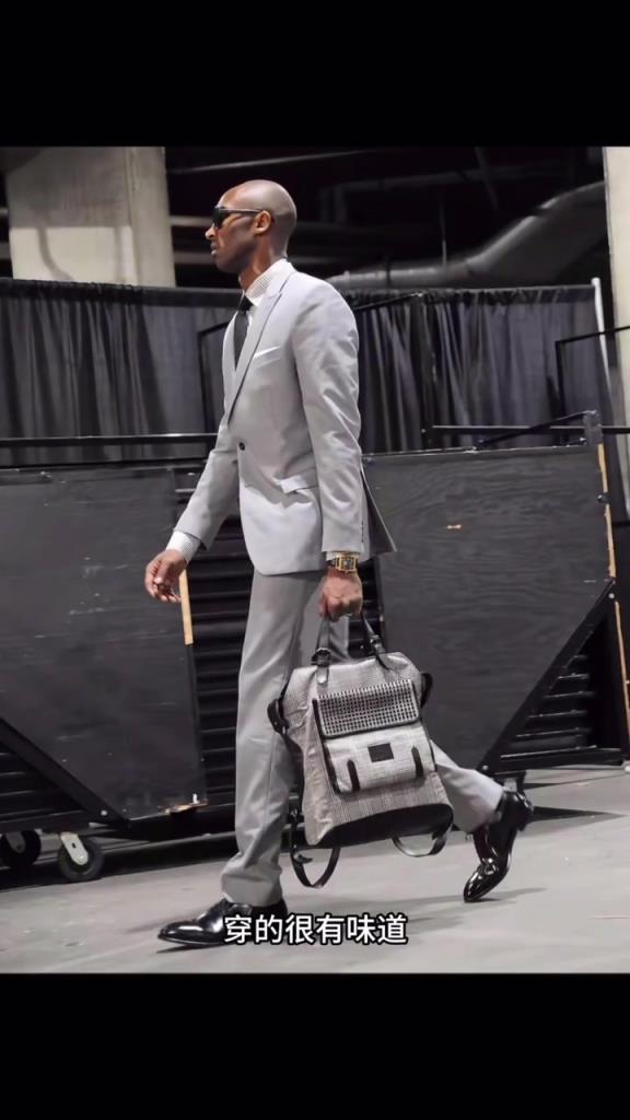 女博主锐评NBA球星穿搭！詹姆斯小卡KD依旧稳定发挥！