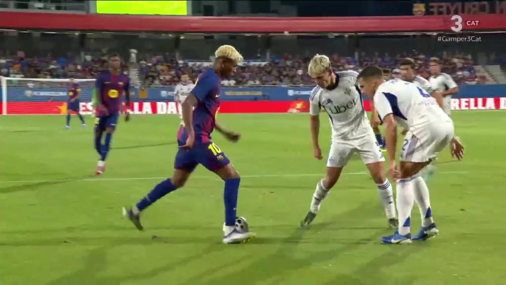 亚马尔突破打门造险情！费尔明外围得球打死角梅开二度！