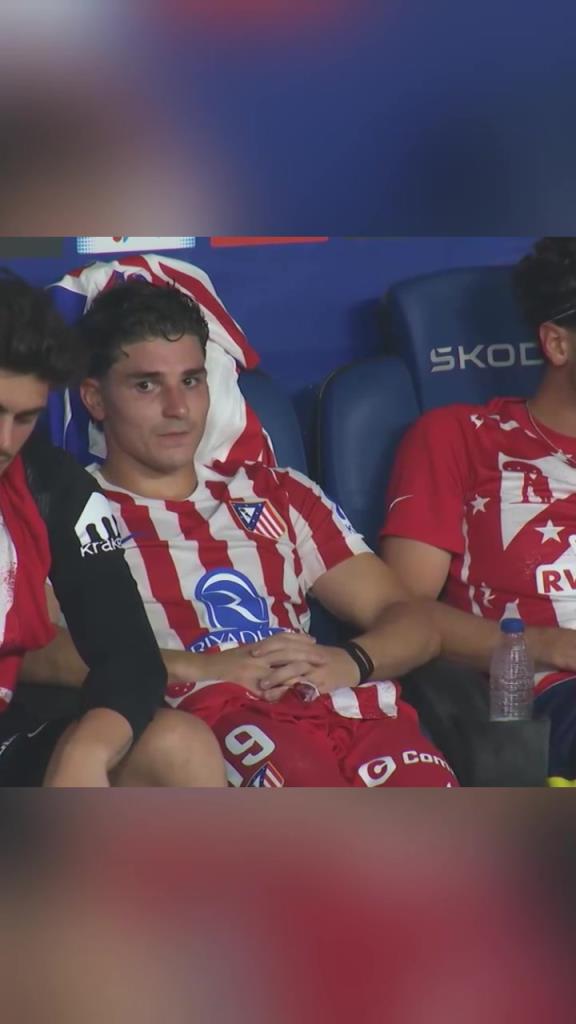 怎么争冠？马竞遭逆转被换下的阿尔瓦雷斯一脸无奈！