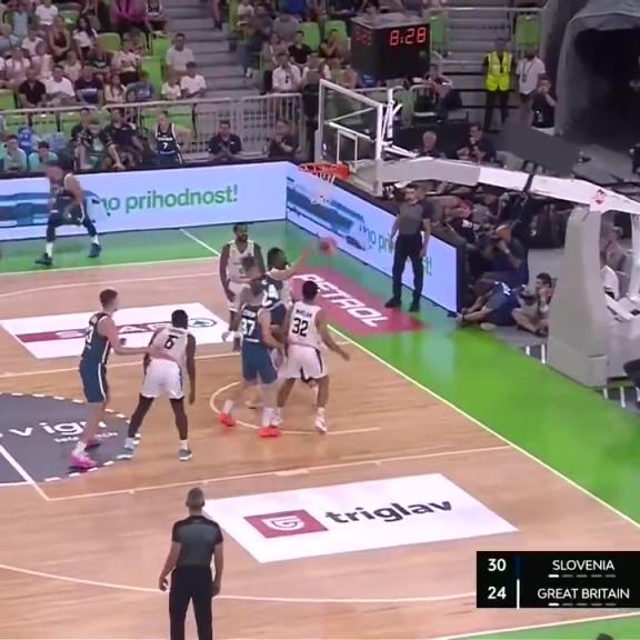 斯洛文尼亚93：81英国 东契奇三分11中2轰28+6+10