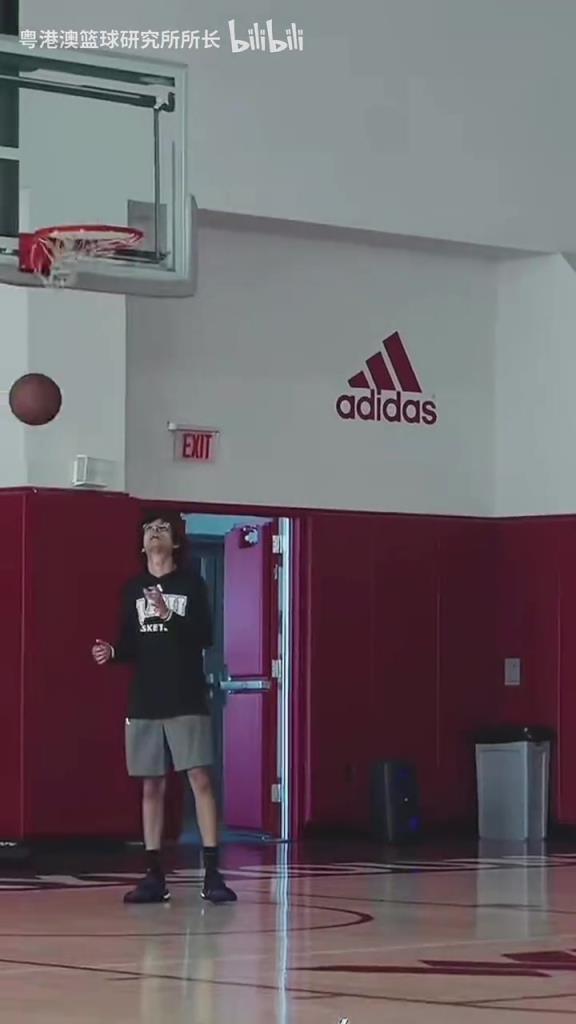 持续涨球！崔永熙最新球场康复训练，投篮愈发稳定！