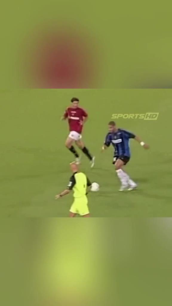 当年玩实况都不让选阿德！实况足球里高达99的射门力量！