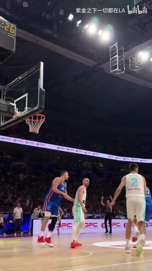 回到国家队找回自己了？近距离看博格丹的硬解三分！