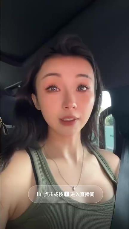 张曼源此前直播时干呕，原来已经怀孕啦