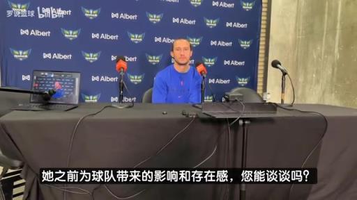 飞翼主帅：李月汝的敬业精神无人可及，想念她的身高优势和打法！