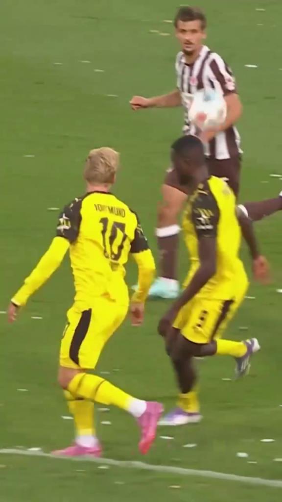 续约年是吧！回顾布兰特首轮的精彩凌空抽射！