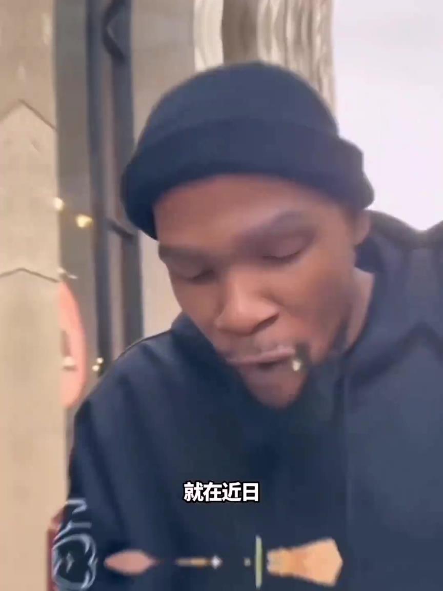 不是面包买不起，而是免费更有性价比...