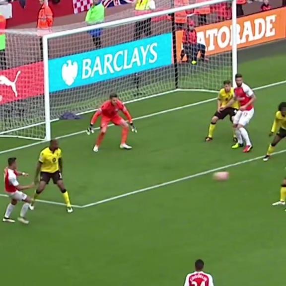 他是真的爱！阿尔特塔当年退役战取得进球并泪洒赛场！