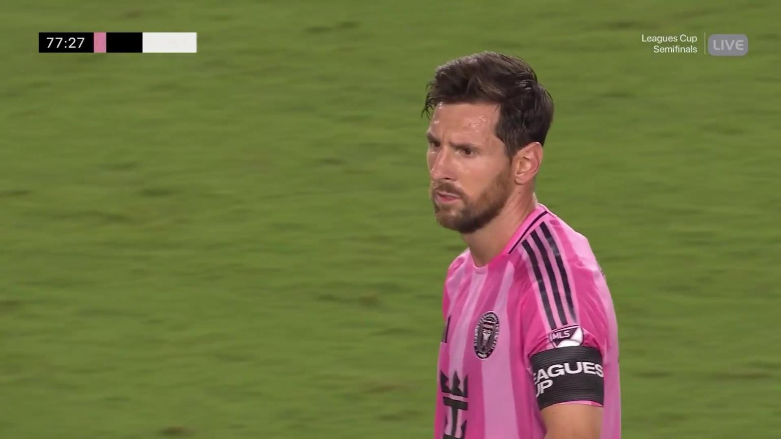 梅西点射扳平！阿连德造点+奥兰多城被罚下一人