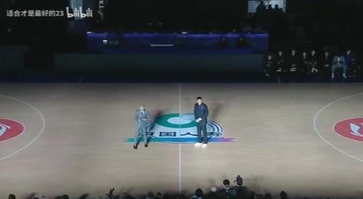 幽默！姚明此前调侃孙悦：你有NBA和CBA冠军戒指，而我只有一个！