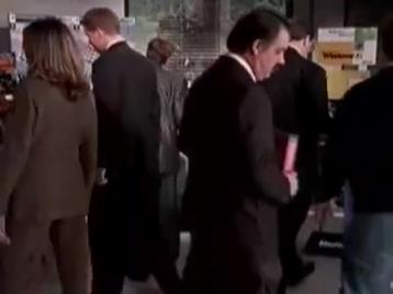 这俩人看着呆呆的是做什么的？比尔盖茨和鲍尔默版搞笑二人组！