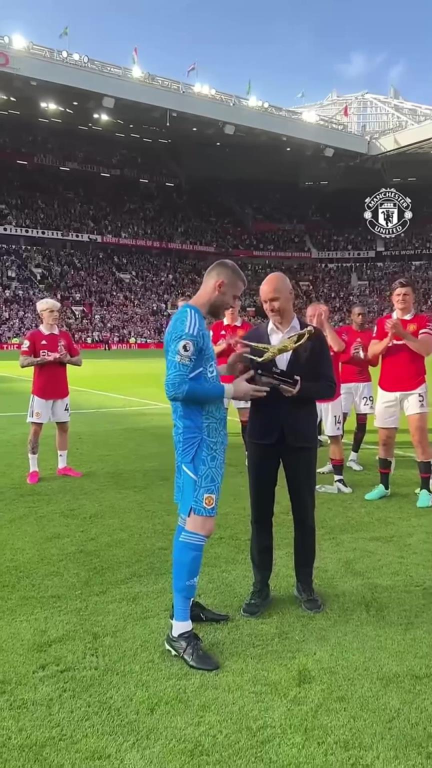 金手套换不来续约！22-23赛季德赫亚17次零封获金手套奖！