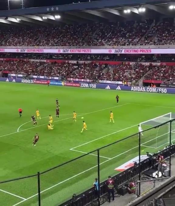 石破天惊！现场视角看德布劳内的爆射死角世界波！依旧犀利！